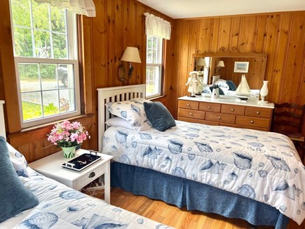 Chatham Cape Cod vacation rental - Downstairs twin room
