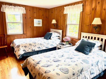 Chatham Cape Cod vacation rental - Downstairs twin room