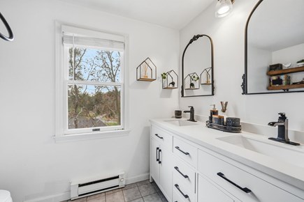 Mashpee Cape Cod vacation rental - Bathroom 4- Full with shower and tub combination- Upper Level