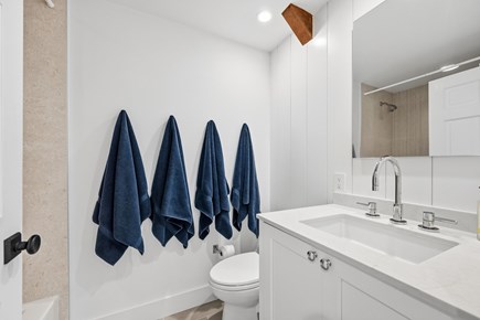 Centerville Cape Cod vacation rental - Bathroom 3 - Full with Shower and Tub Combination  - Second Floor