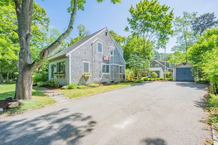 Yarmouth Port Cape Cod vacation rental - Driveway