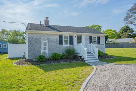 West Dennis Cape Cod vacation rental - View of the front exterior