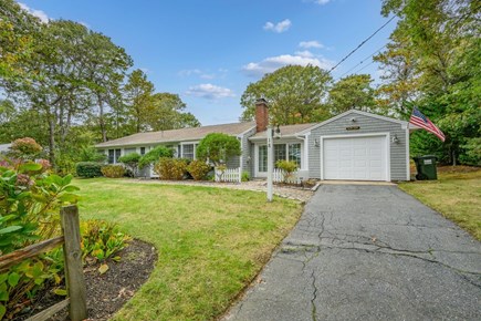 Harwich Cape Cod vacation rental - Driveway