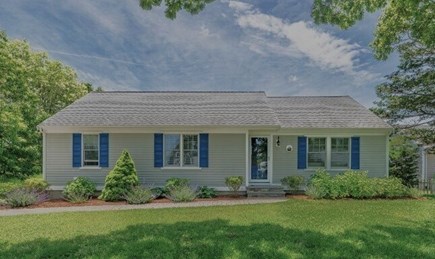 West Dennis Cape Cod vacation rental - Located at end of private road in quiet neighborhood.