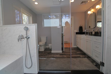 Wellfleet Cape Cod vacation rental - 1st floor primary ensuite