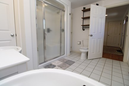 Wellfleet Cape Cod vacation rental - 1st floor full bath
