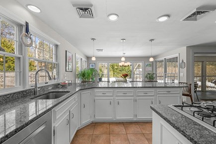 Chatham Cape Cod vacation rental - Ample counter space and seating for 6