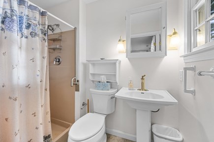 Chatham Cape Cod vacation rental - Bathroom 1- Shower and tub combination- Ensuite to bedroom 1