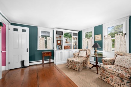 Harwich Port Cape Cod vacation rental - Lovely Sitting Room