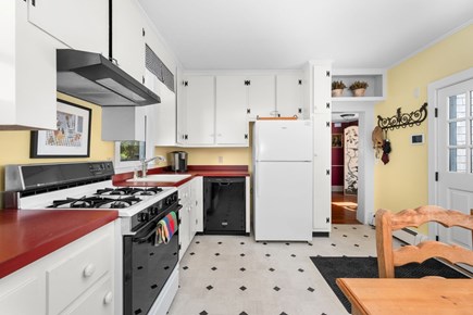 Harwich Port Cape Cod vacation rental - Well-equipped kitchen featuring