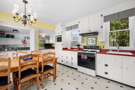 Harwich Port Cape Cod vacation rental - Well-equipped kitchen featuring with dining area