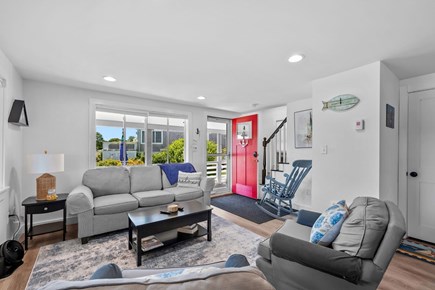 Wareham MA vacation rental - Spacious main living area with comfortable seating for everyone