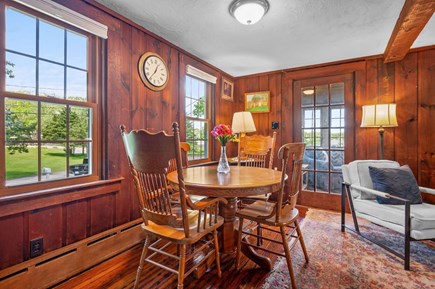 Bourne, Buzzards Bay Cape Cod vacation rental - Dining table