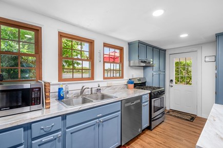 Bourne, Buzzards Bay Cape Cod vacation rental - Kitchen