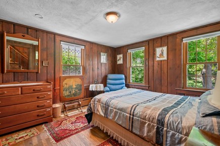 Bourne, Buzzards Bay Cape Cod vacation rental - Bedroom 1: Double- 1st floor