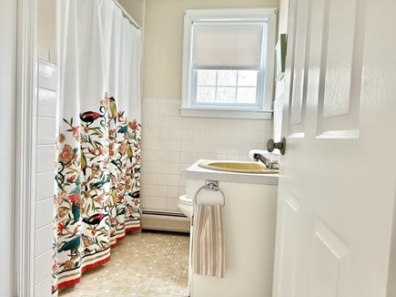 Dennis Village Cape Cod vacation rental - Full bathroom
