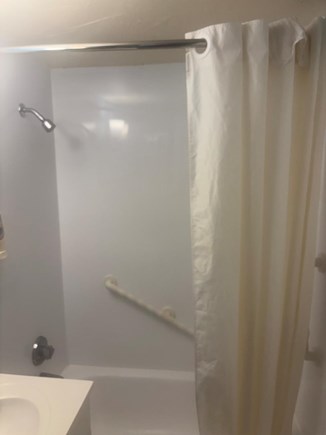 Dennis Cape Cod vacation rental - Shower