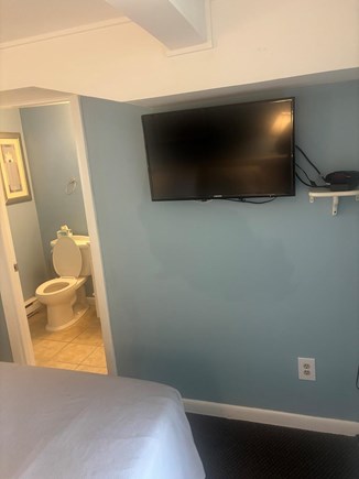Dennis Cape Cod vacation rental - Bathroom en suite
