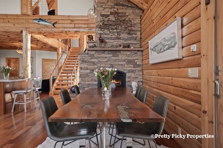 Yarmouth Port Cape Cod vacation rental - Plenty of seating