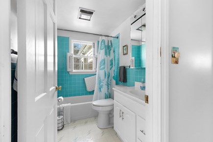 Eastham, Sand Dollar Cape Cod vacation rental - Second full bathroom with shower and vanity,
