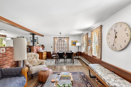 Eastham, Sand Dollar Cape Cod vacation rental - Enjoy an open concept living & dining space perfect for families