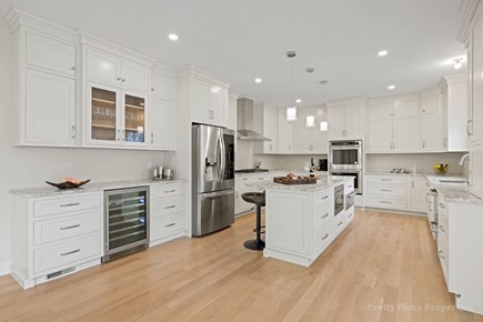 Yarmouth Cape Cod vacation rental - Open-plan kitchen