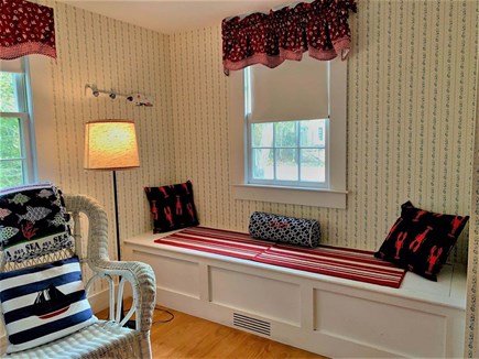 Chatham Cape Cod vacation rental - Bedroom #3 built in window bench - 58 Longs Lane Chatham Cape Cod New England Vacation Rentals