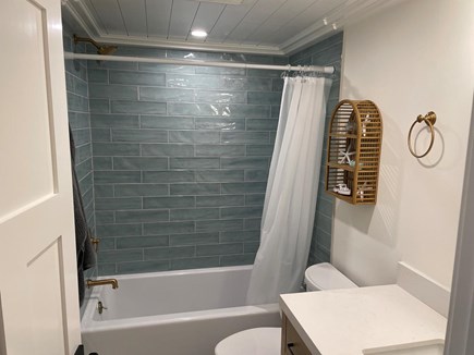 Falmouth Cape Cod vacation rental - Bath