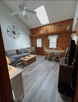 Dennis Cape Cod vacation rental - Living room