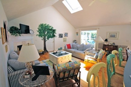 Eastham, Kingsbury - 4000 Cape Cod vacation rental - Living Room with SmartTV