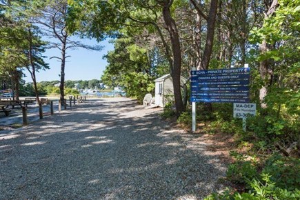 Mashpee Cape Cod vacation rental - Path to beach