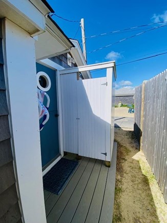 Dennis, Chase's Ocean Grove Cape Cod vacation rental - Outdoor Shower