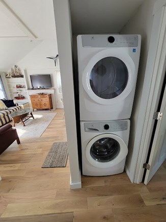 Dennisport Cape Cod vacation rental - Full size washer and dryer.