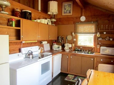 Wellfleet Cape Cod vacation rental - Fully applianced Kitchen