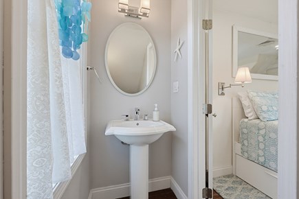 Onset Beach MA vacation rental - 2nd floor En-suite 1/2 bath (full bed)
