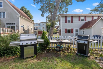Onset Beach MA vacation rental - Grilling stations