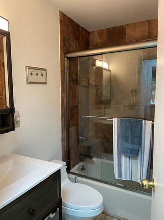 Ocean Edge Cape Cod vacation rental - Hall Bath