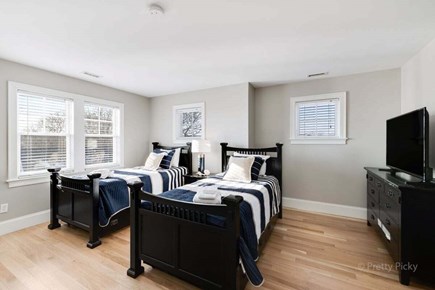 Harwich Port Cape Cod vacation rental - Guestroom on second level with 2 twin beds