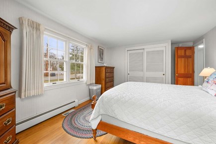 Centerville Cape Cod vacation rental - Bedroom 1 - Queen