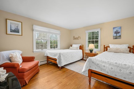 Centerville Cape Cod vacation rental - Bedroom 2 - 2 Twins