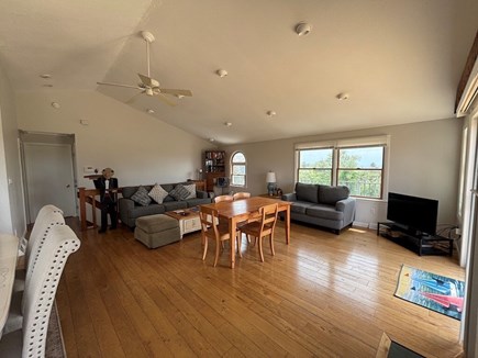 Truro Cape Cod vacation rental - Livingroom