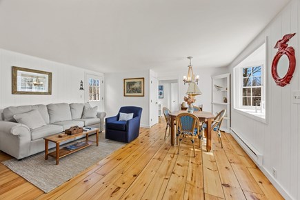 Orleans, 22 Beach Road Cottage Cape Cod vacation rental - Bright and cheery living room