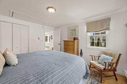 Orleans, 22 Beach Road Cottage Cape Cod vacation rental - Comfy queen bed