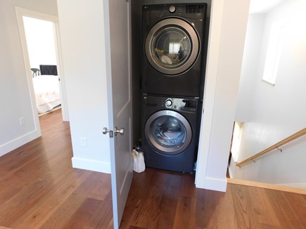 Wellfleet Cape Cod vacation rental - Laundry