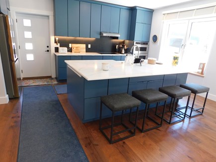 Wellfleet Cape Cod vacation rental - Kitchen Island
