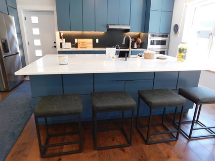 Wellfleet Cape Cod vacation rental - Seating for the Island
