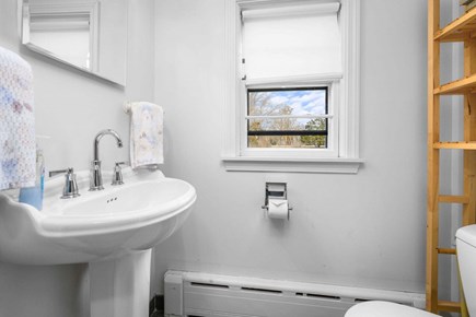 Barnstable Cape Cod vacation rental - Half bath