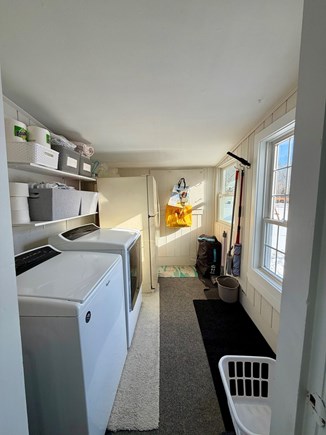 Centerville, West Hyannisport Cape Cod vacation rental - Laundry/mudroom