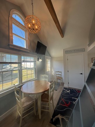 Wellfleet, Marsh View Cottage Cape Cod vacation rental - Dining area