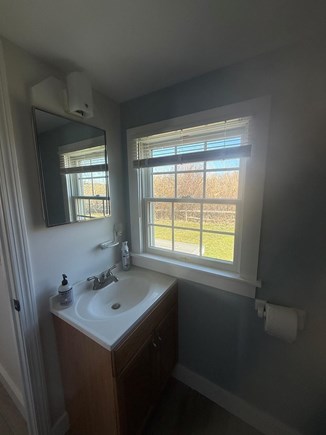 Wellfleet, Marsh View Cottage Cape Cod vacation rental - Bathroom